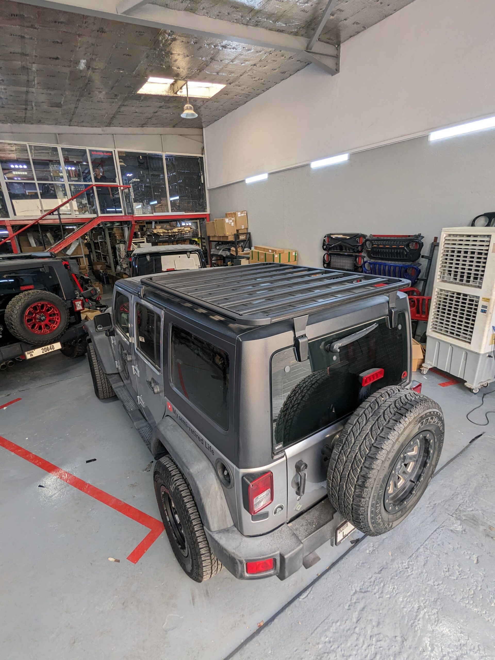 ujnssbkqbohi7sn718uw.jpg Roof Rack Aluminum for JK JL
